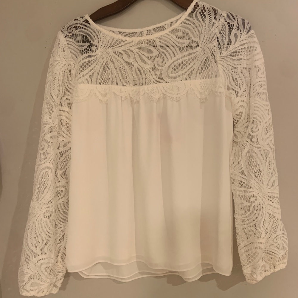 Lilly Pulitzer White Lace Top